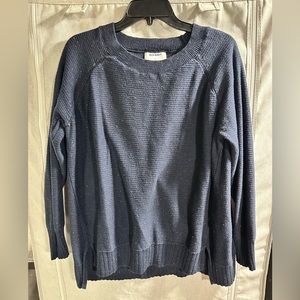 Old Navy Women's Crew Neck Sweater